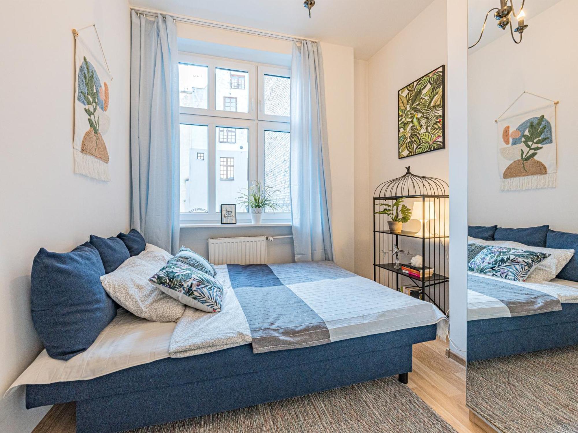 Lts Rent Comfortable Old Town & Art, Three Rooms *