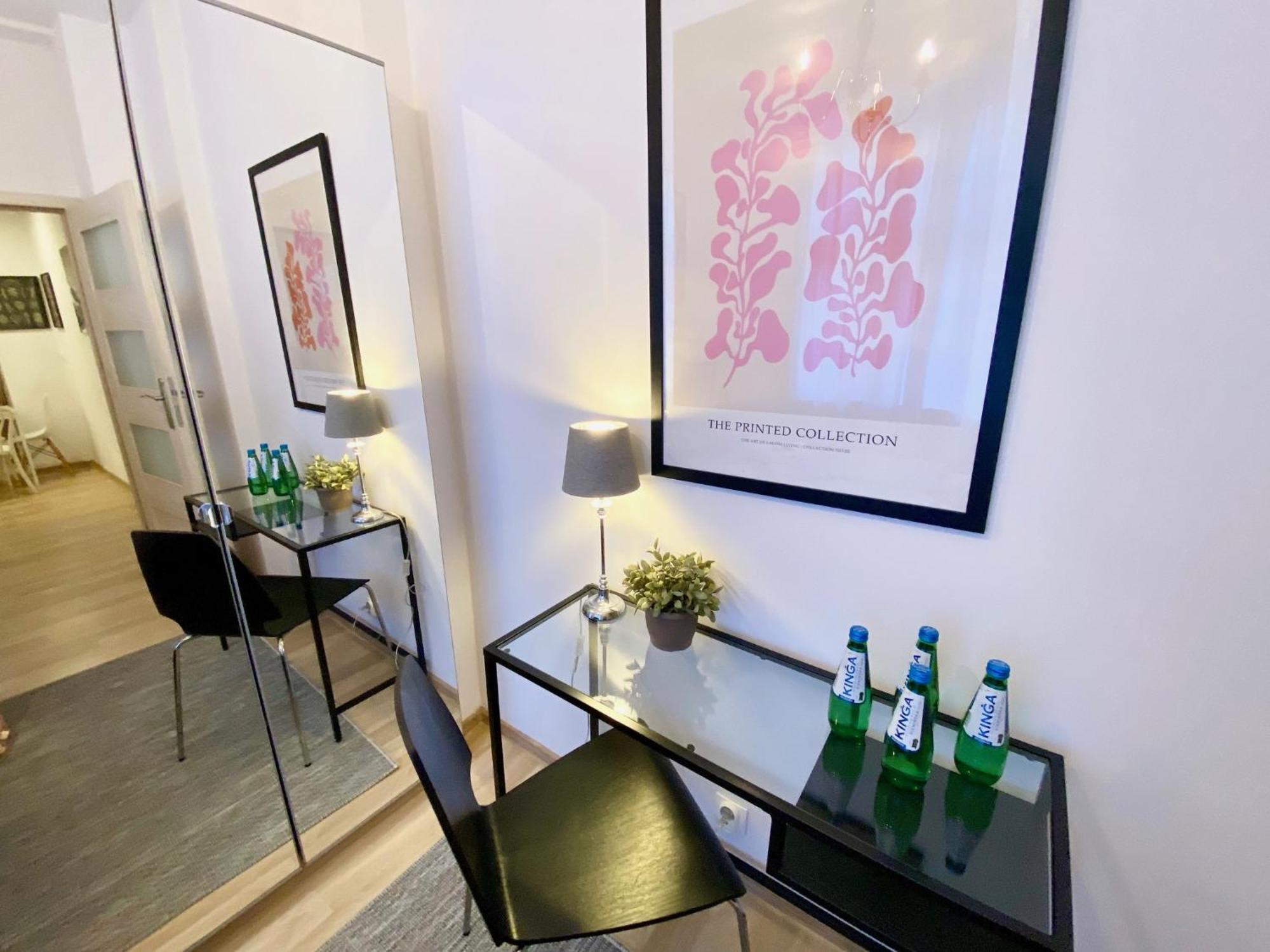 Apartment Lts Rent Comfortable Old Town & Art, Three Rooms Danzig