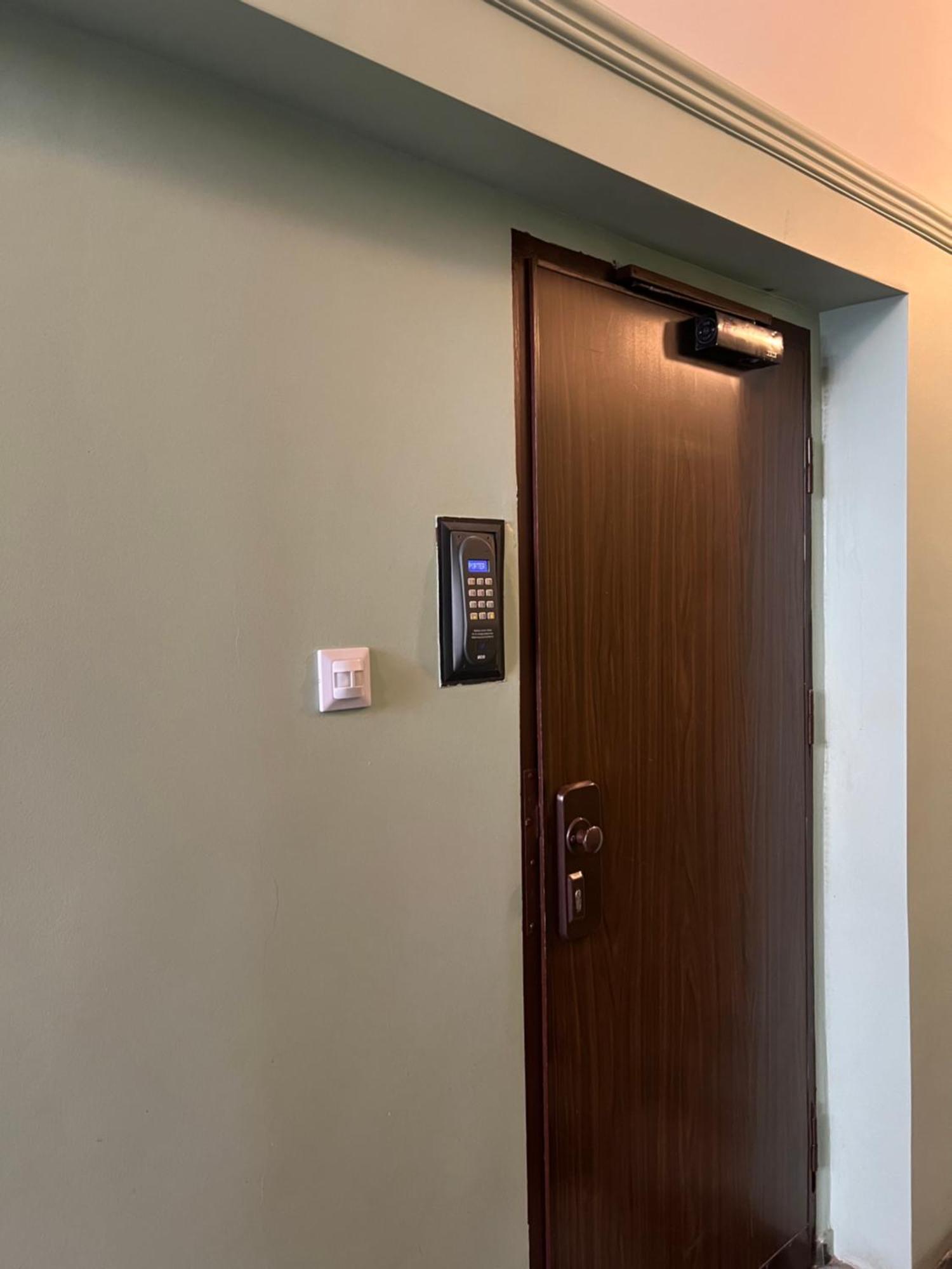 Lts Rent Comfortable Old Town & Art, Three Rooms *